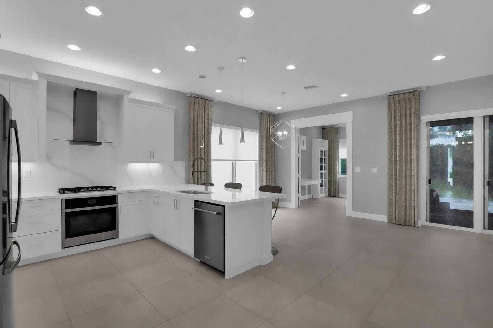 9322 Great Springs Drive — photo 10