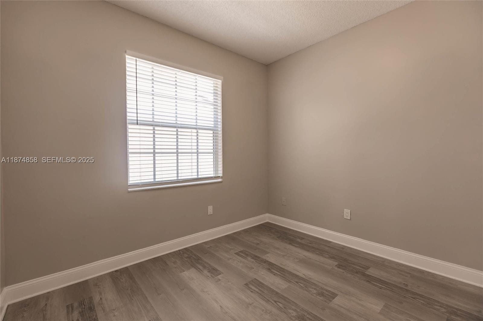 15850 NW 11th Street, Pembroke Pines, FL 33028 photo 27