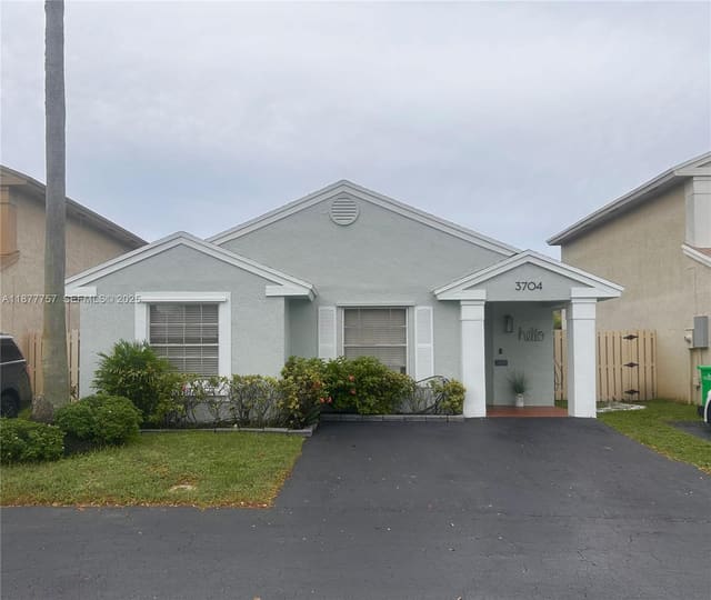 3704 NW 107th Terrace, Sunrise, FL 33351