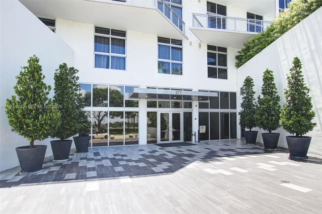 2001 Meridian Avenue 509, sold in The Meridian Condo, Miami Beach, FL