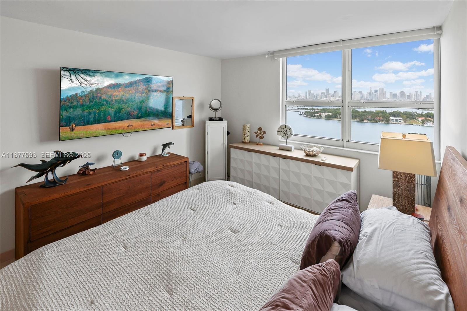 650 West Avenue 2407, Miami Beach, FL 33139 photo 20