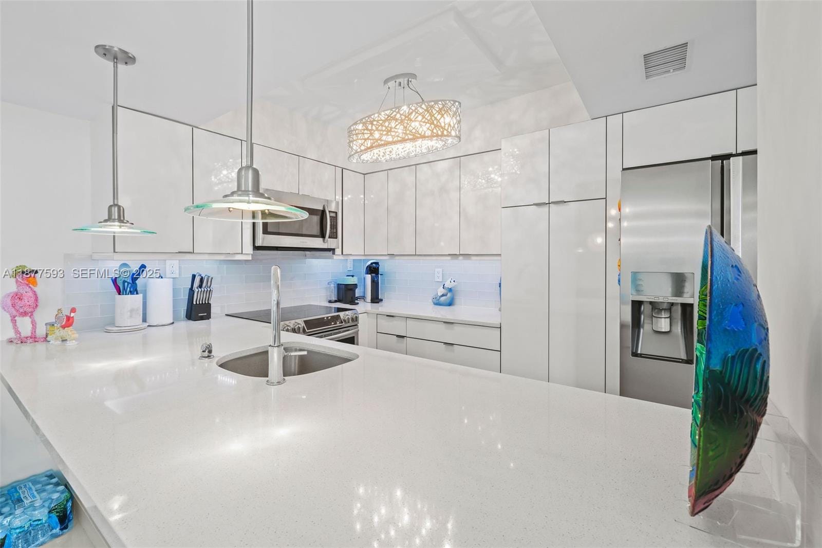 650 West Avenue 2407, Miami Beach, FL 33139 photo 9