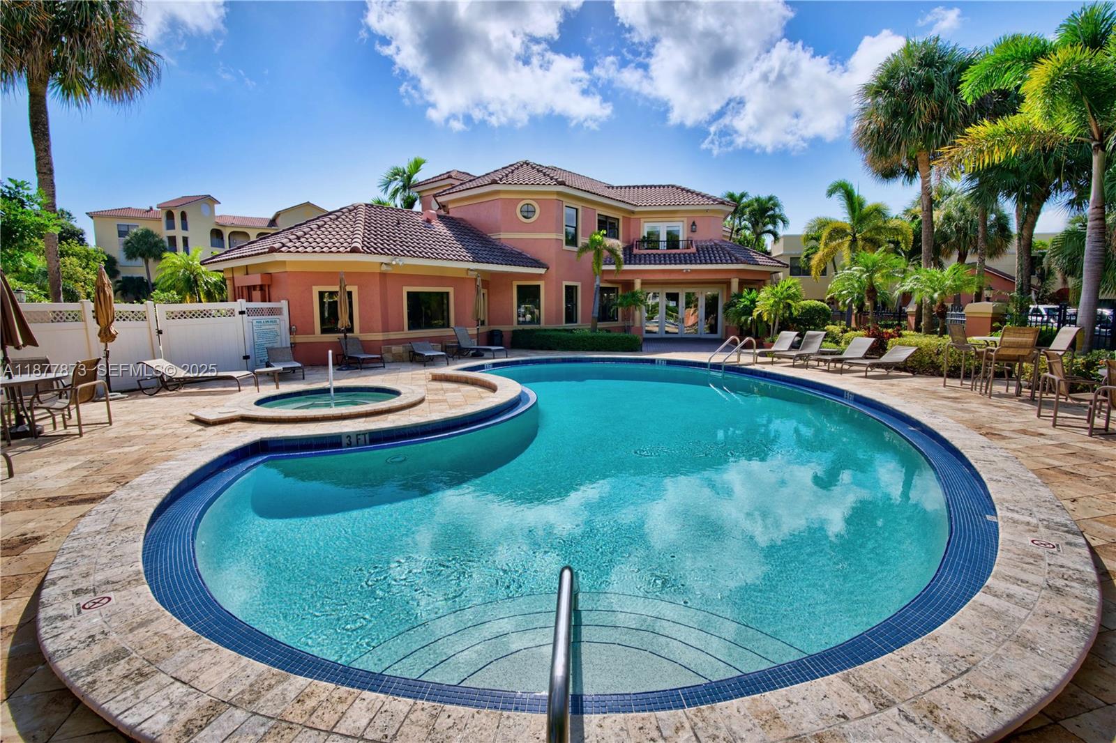 600 Uno Lago Drive 302, Juno Beach, FL 33408, Juno Beach