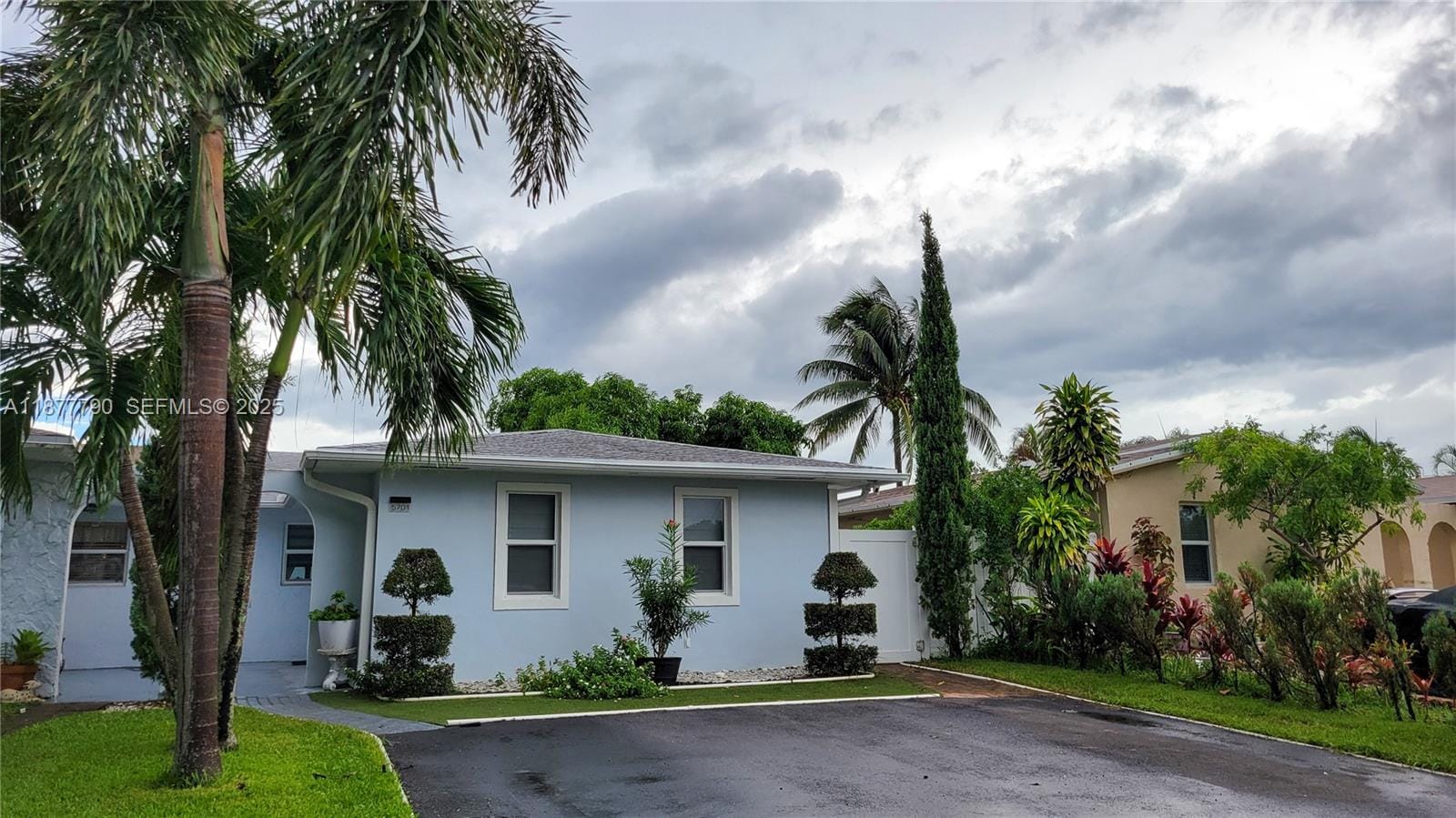 5701 SW 24th Avenue — photo 5