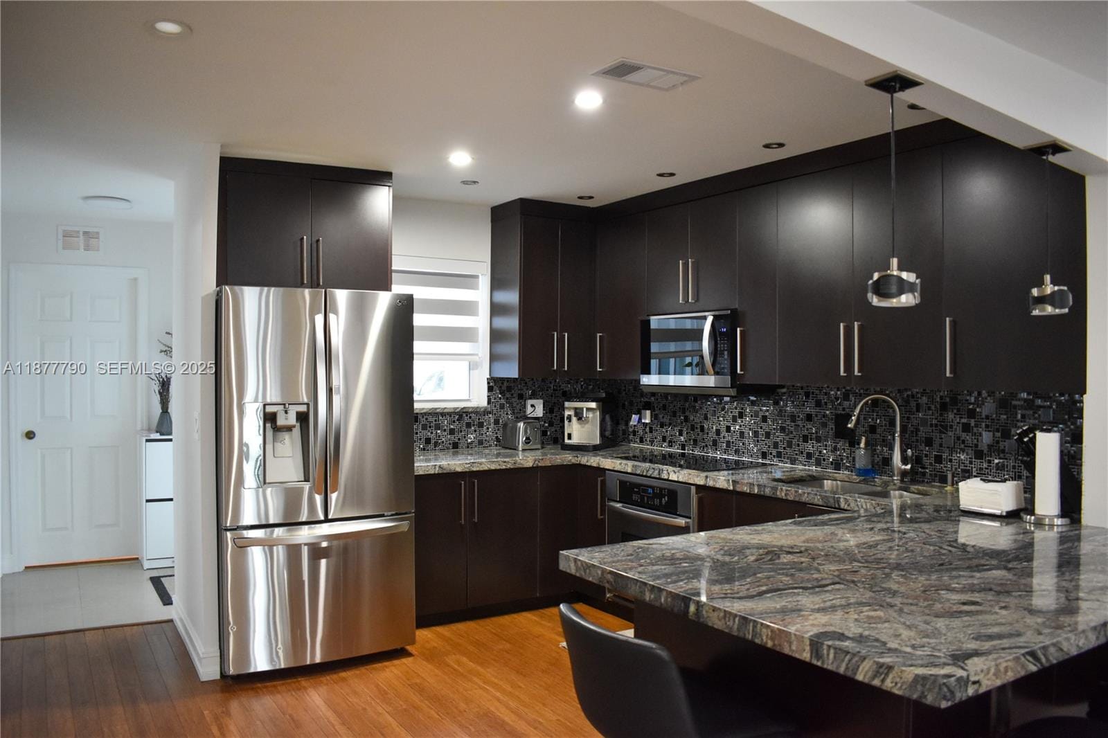 5701 SW 24th Avenue — photo 8