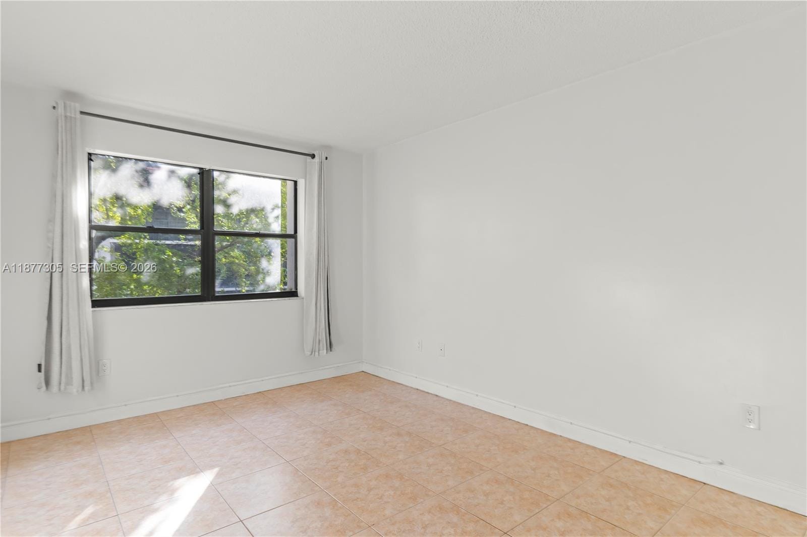481 Ives Dairy Road 303-4, Miami, FL 33179 photo 17