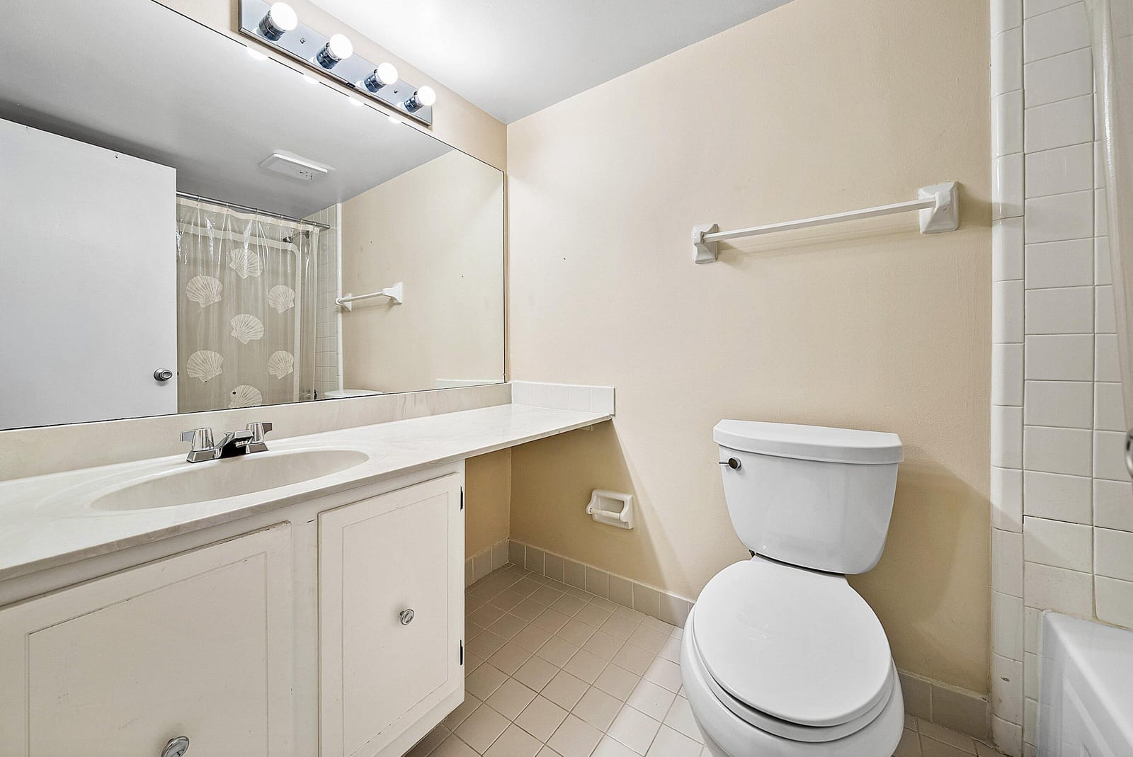 682 Kensington Place, Wilton Manors, FL 33305 photo 28