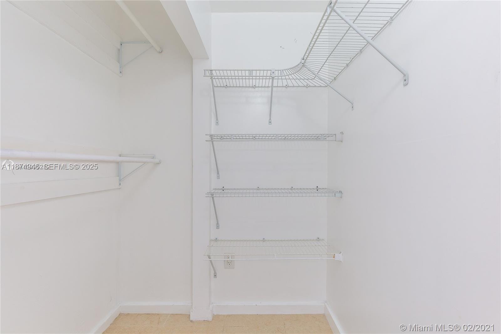 1650 NE 115th Street 403, Miami, FL 33181 photo 13