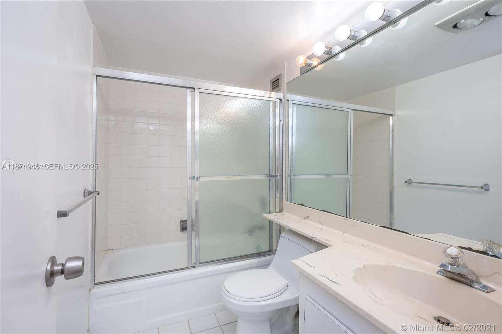 1650 NE 115th Street 403 — photo 10