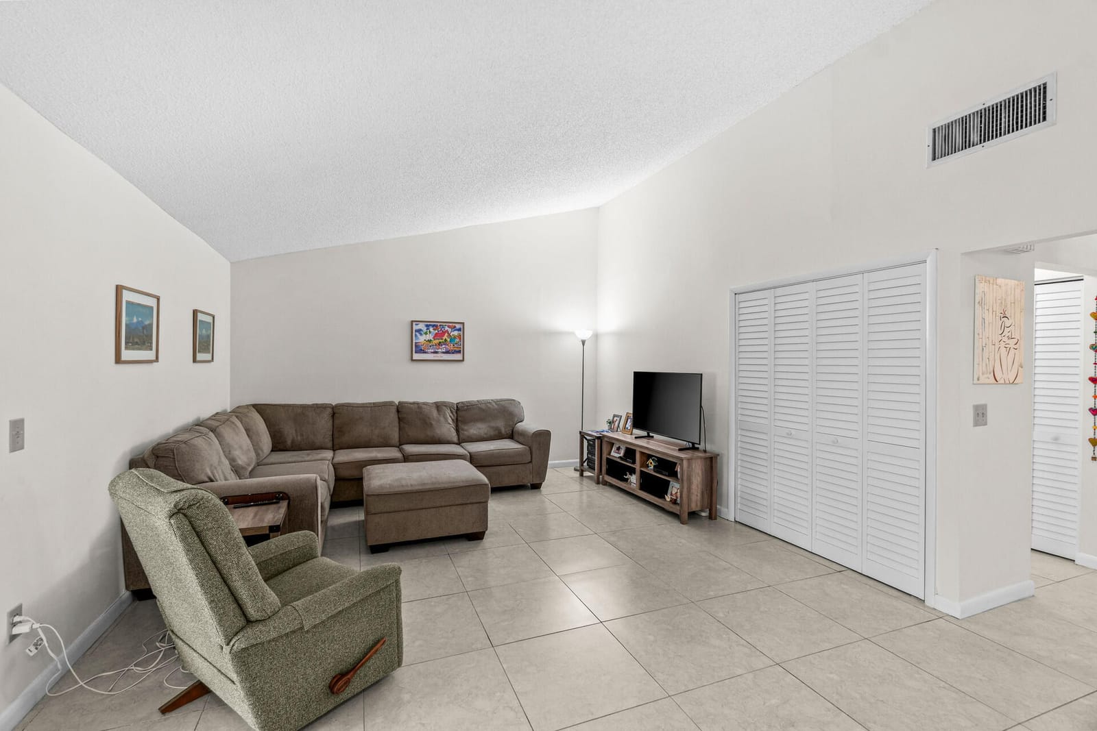 6049 Ambertree Lane, Greenacres, FL 33463 photo 10