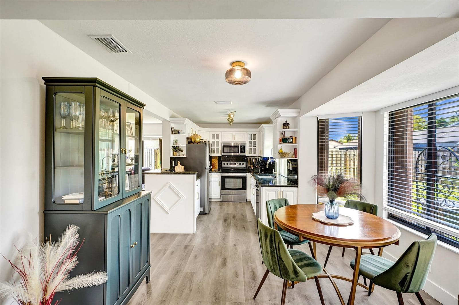 3253 NW 104 Avenue — photo 11