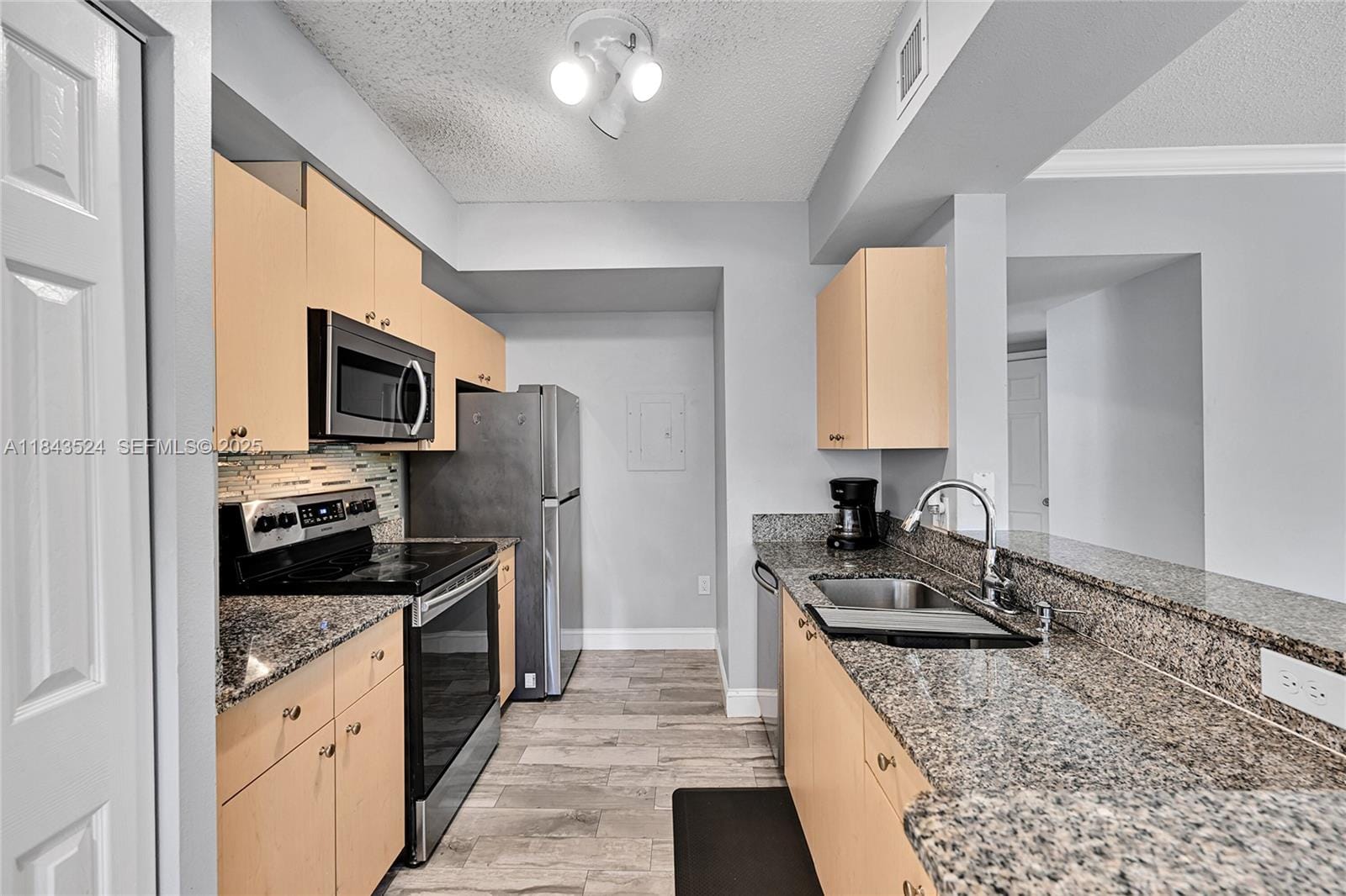 2458 Centergate Drive 203, Miramar, FL 33025 photo 3