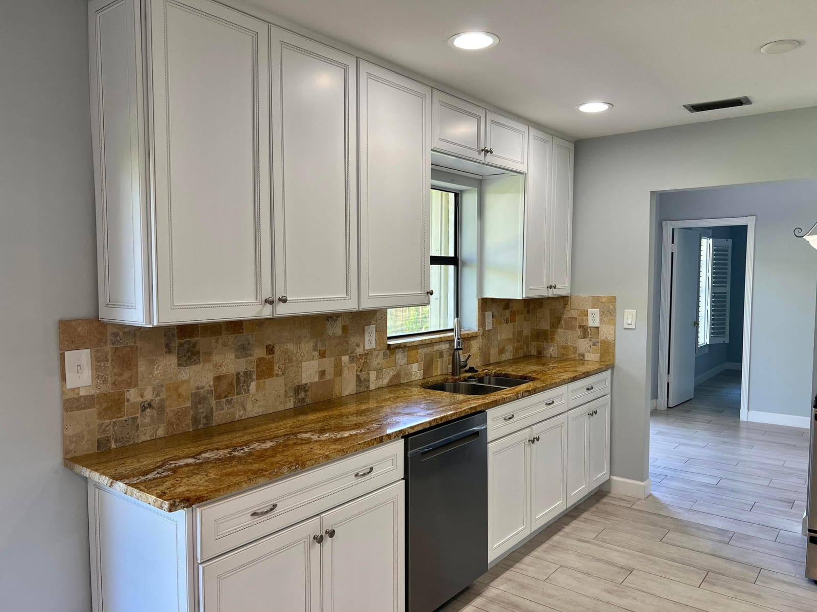 4392 Colette Drive, Tequesta, FL 33469 photo 4