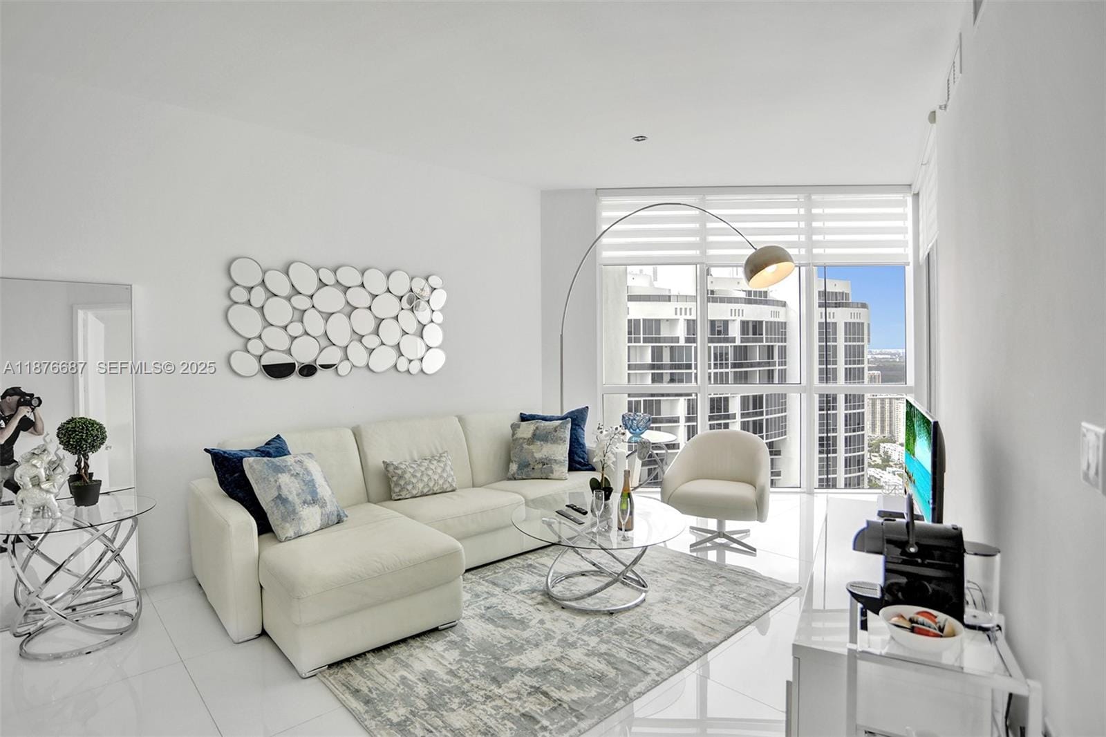 18201 Collins Avenue 5508, Sunny Isles Beach, FL 33160 photo 3
