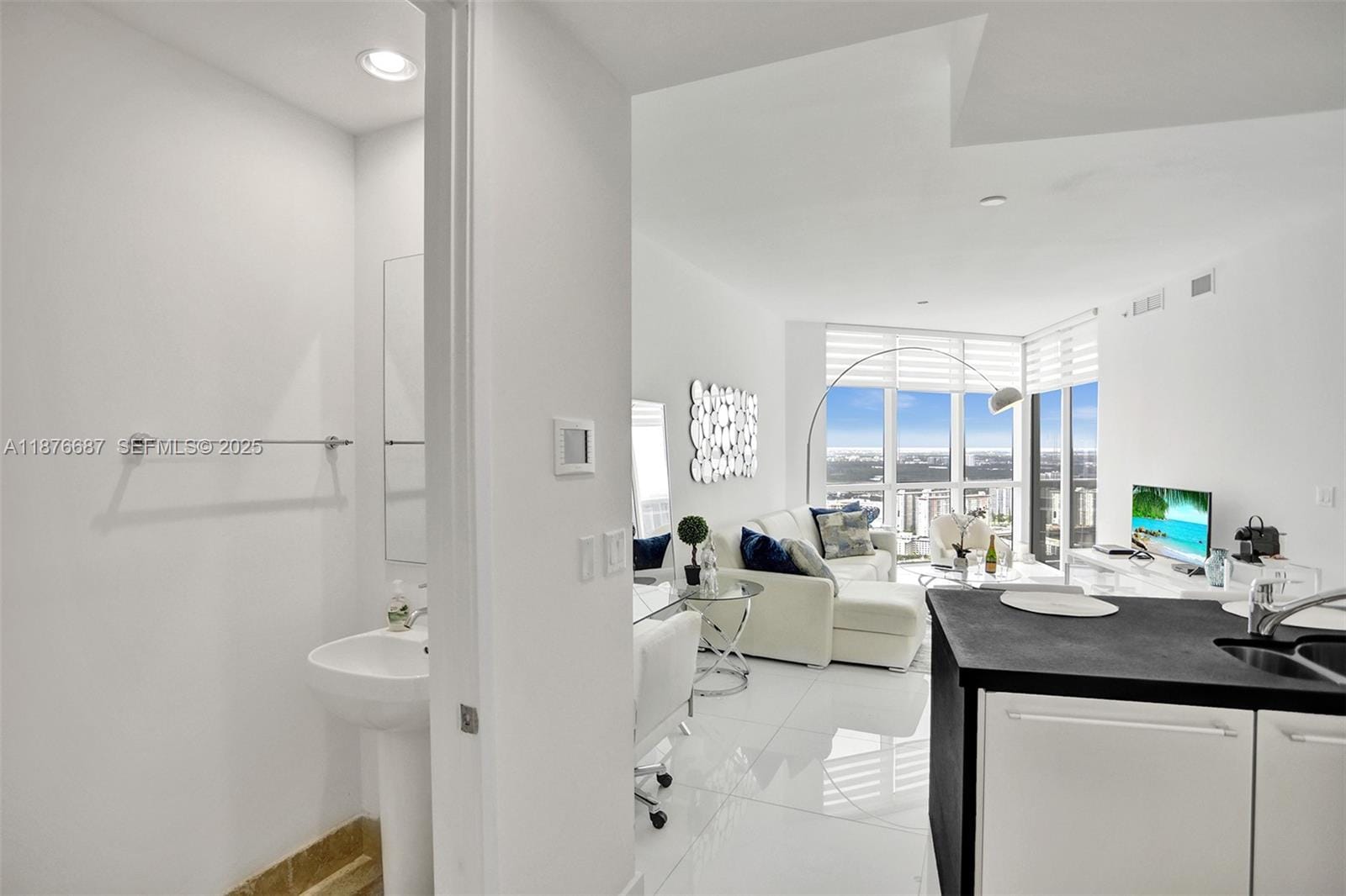 18201 Collins Avenue 5508, Sunny Isles Beach, FL 33160 photo 29