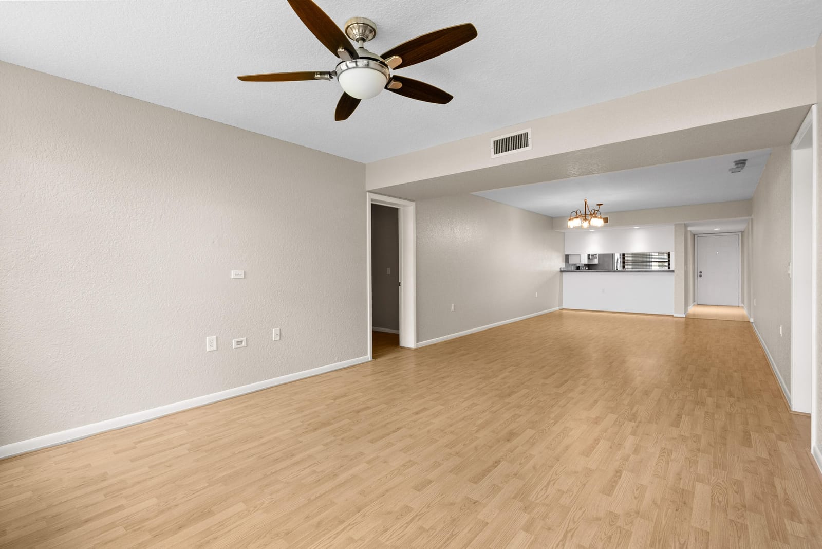 3716 Whitehall Drive 103, West Palm Beach, FL 33401 photo 11