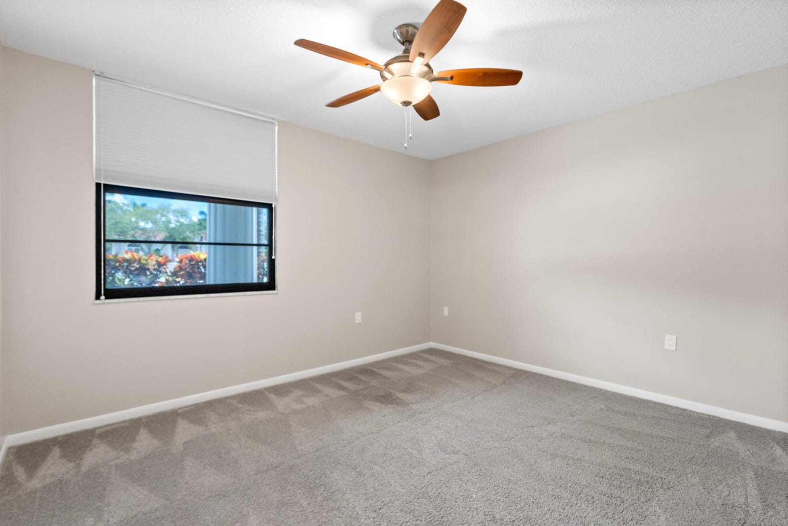 3716 Whitehall Drive 103, West Palm Beach, FL 33401 photo 14