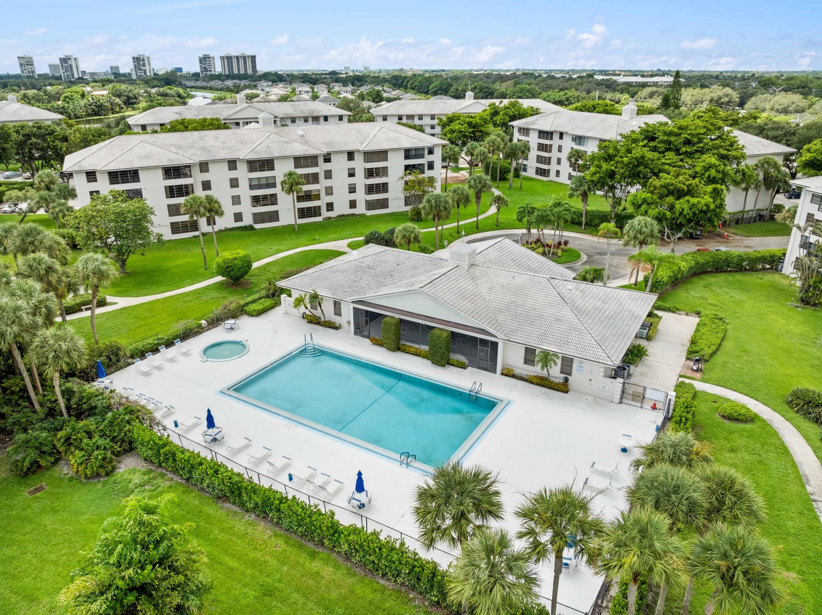 3716 Whitehall Drive 103, West Palm Beach, FL 33401 photo 27