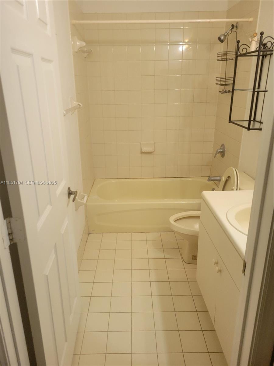 11102 NW 83 Street 207, Doral, FL 33178 photo 13