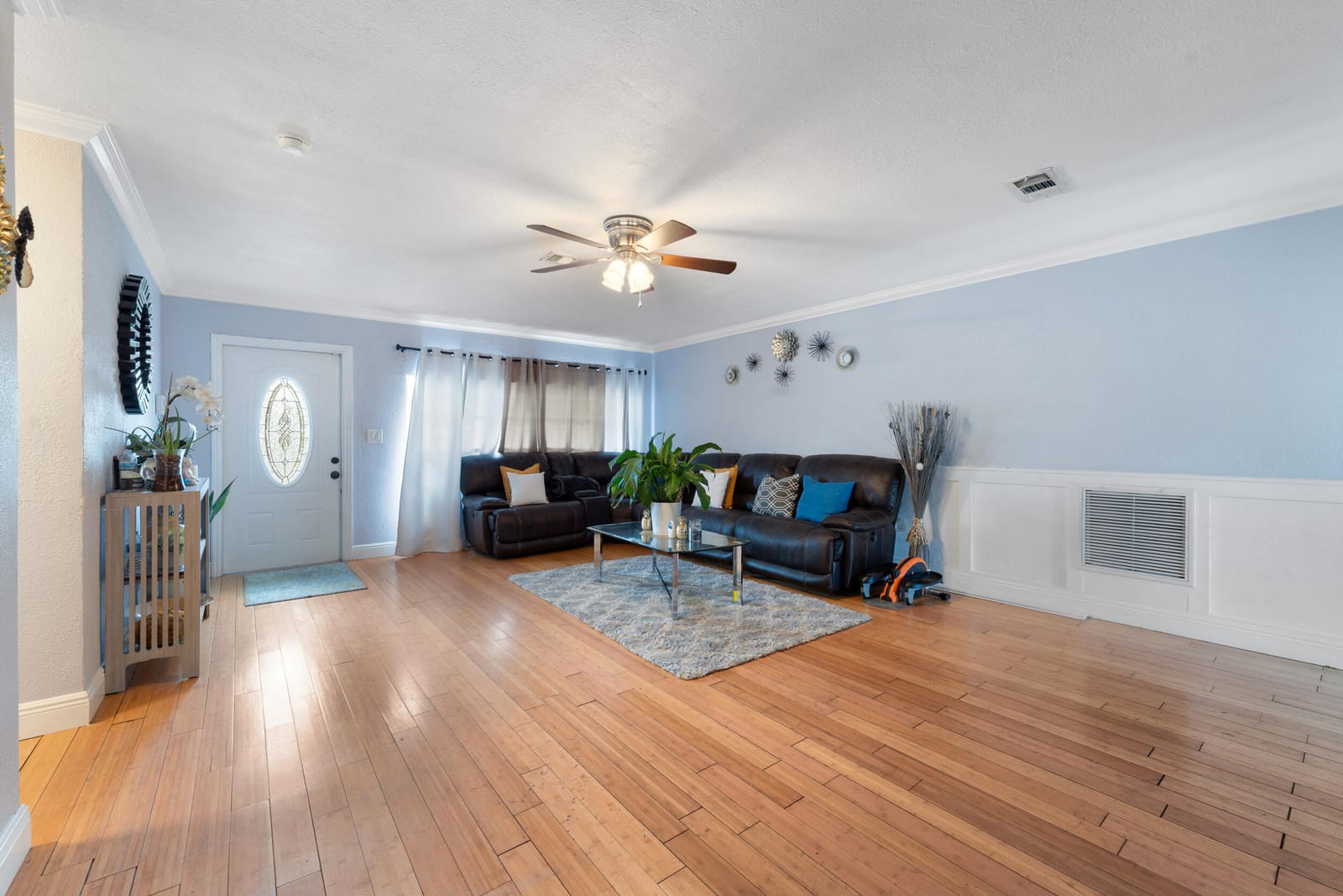 808 Wright Drive — photo 4
