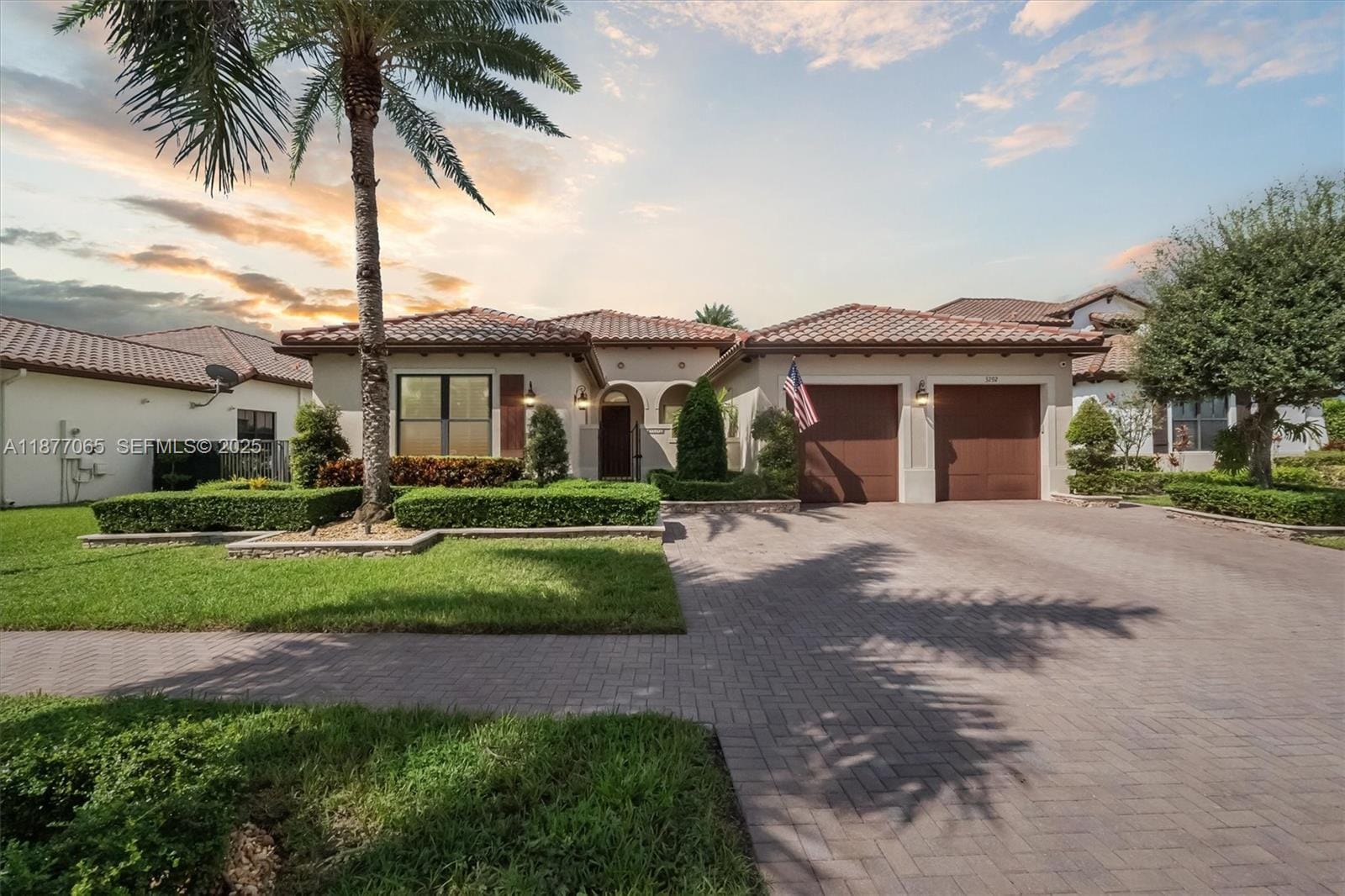 3292 NW 82nd Way, Cooper City, FL 33024