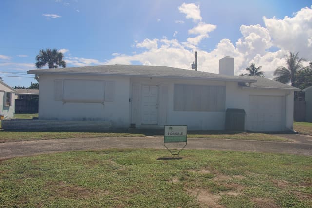 354 Laurie Road, sold in Homewood 4th Add, West Palm Beach, FL