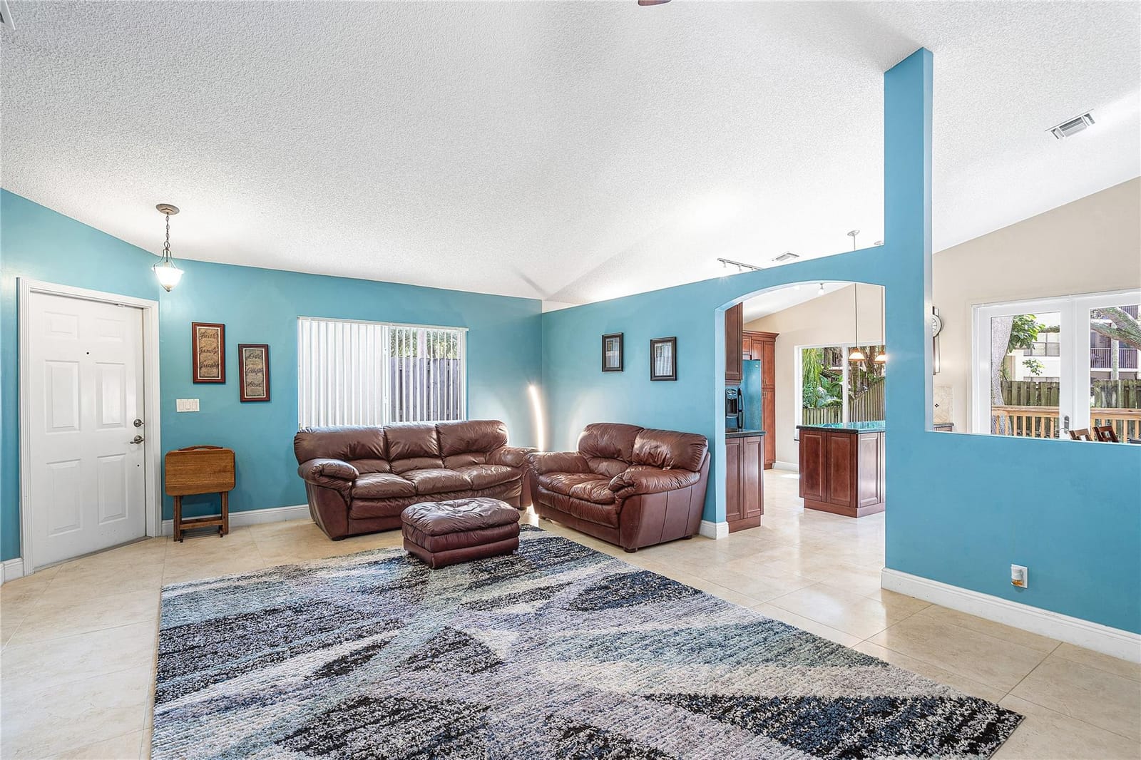 1443 Banyan Circle, Pompano Beach, FL 33069 photo 14