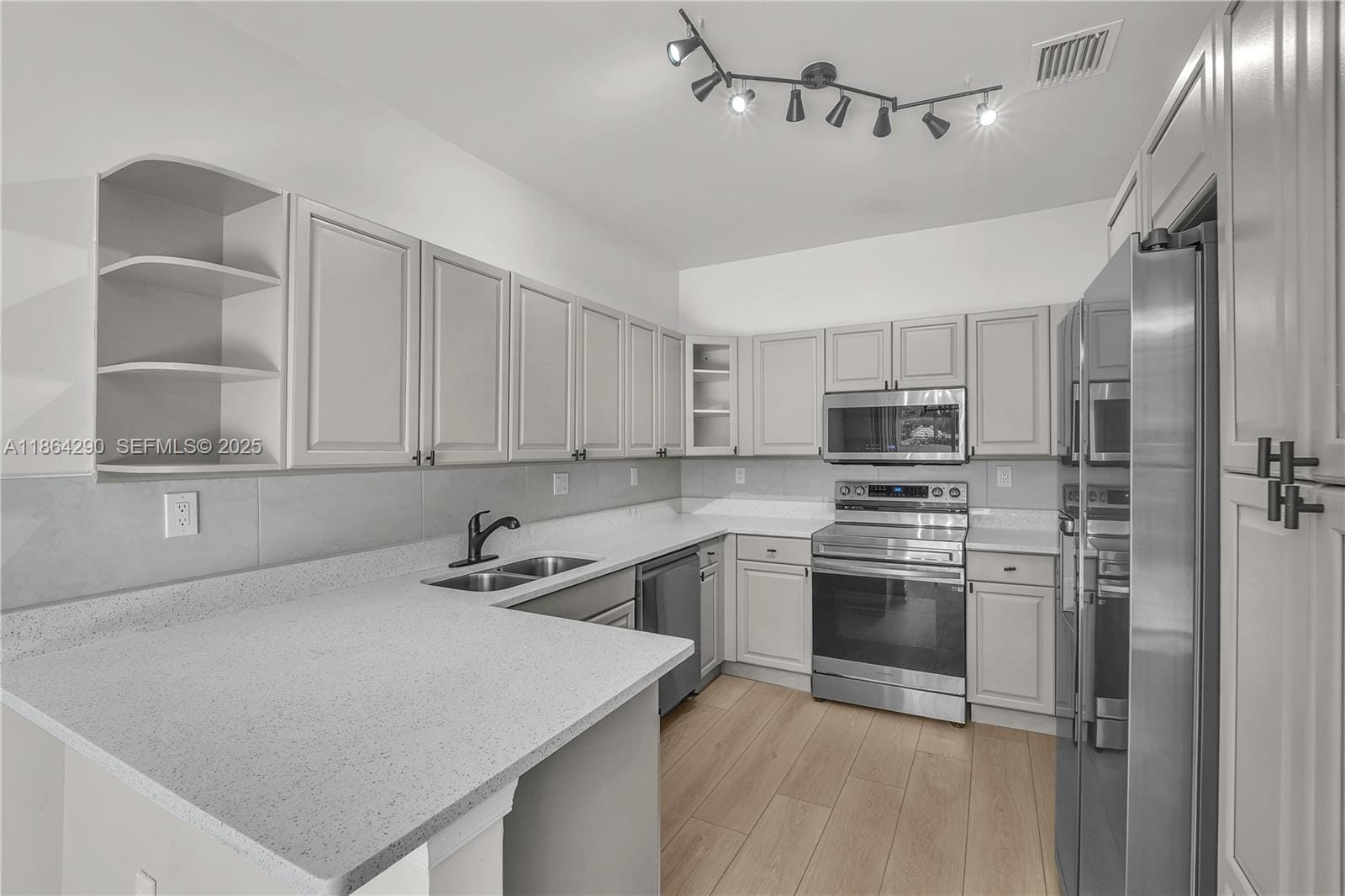 1125 Doveplum Street, Hollywood, FL 33019