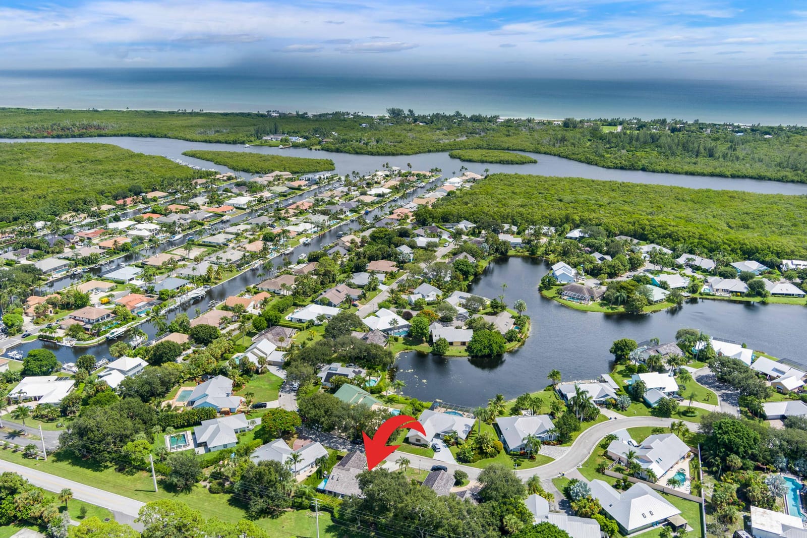 10370 SE Jupiter Narrows Drive, Hobe Sound, FL 33455