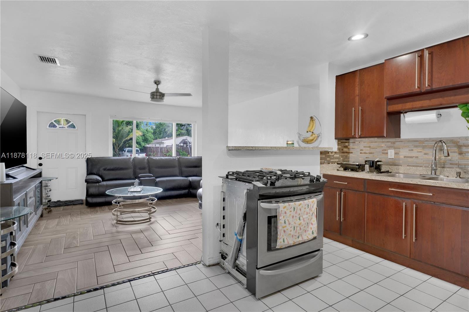4390 SW 24th Street, Fort Lauderdale, FL 33317 photo 4