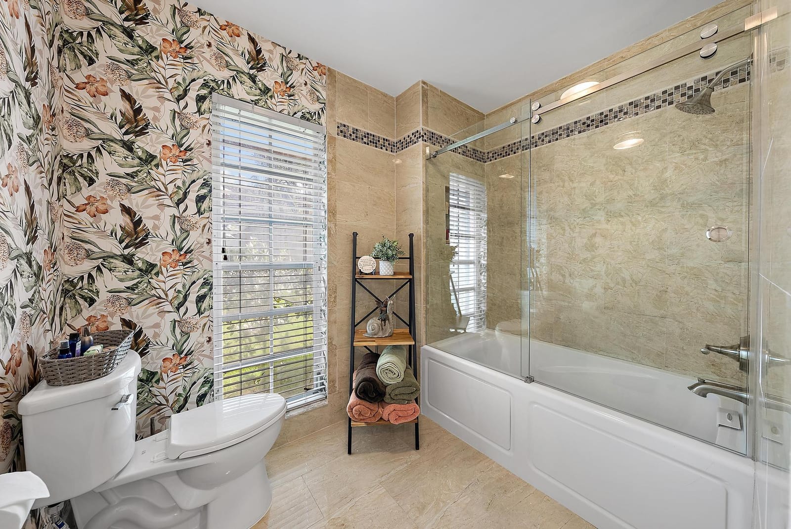 4 Cloister Circle, West Palm Beach, FL 33401 photo 18