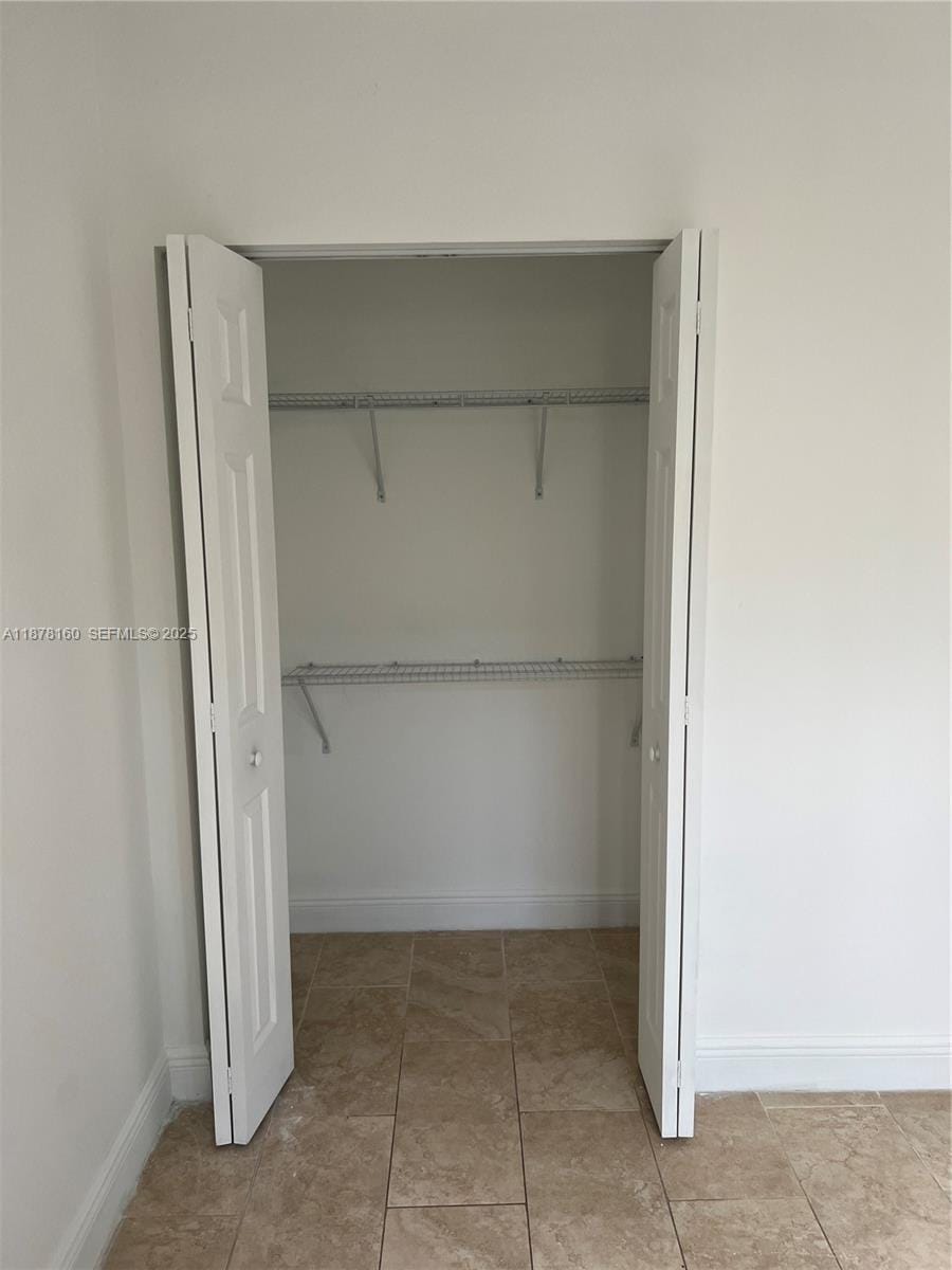 211 W 79th Place 302 — photo 8