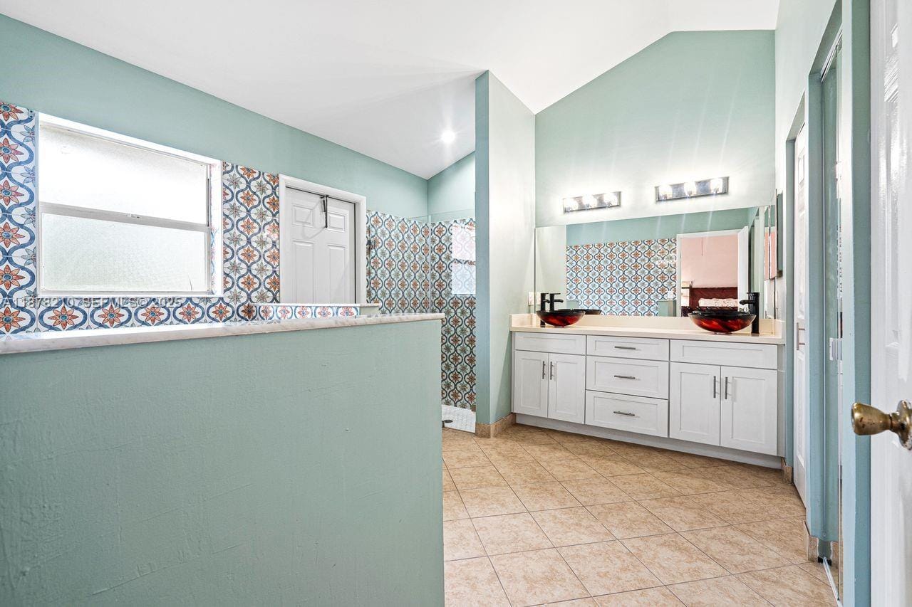 1101 NW 162nd Avenue, Pembroke Pines, FL 33028 photo 20
