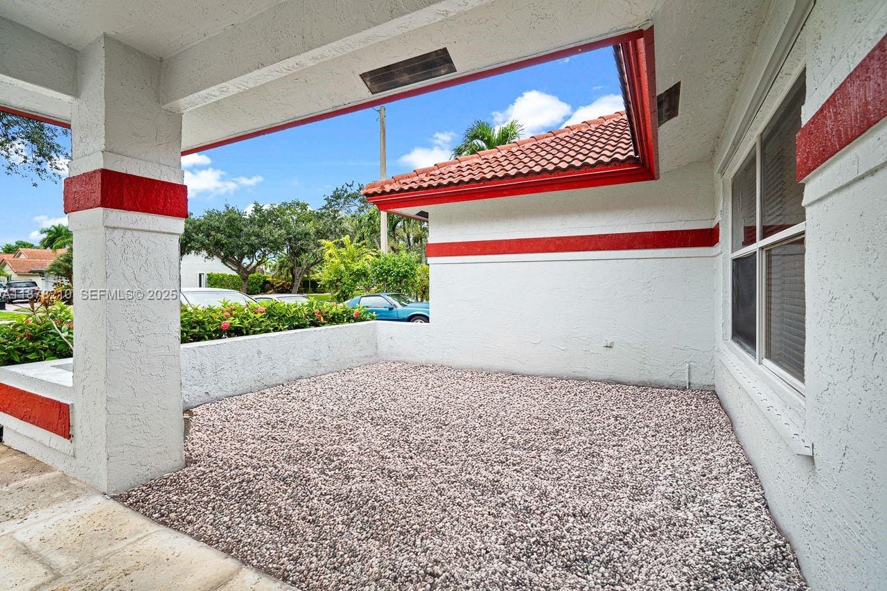 1101 NW 162nd Avenue, Pembroke Pines, FL 33028 photo 3