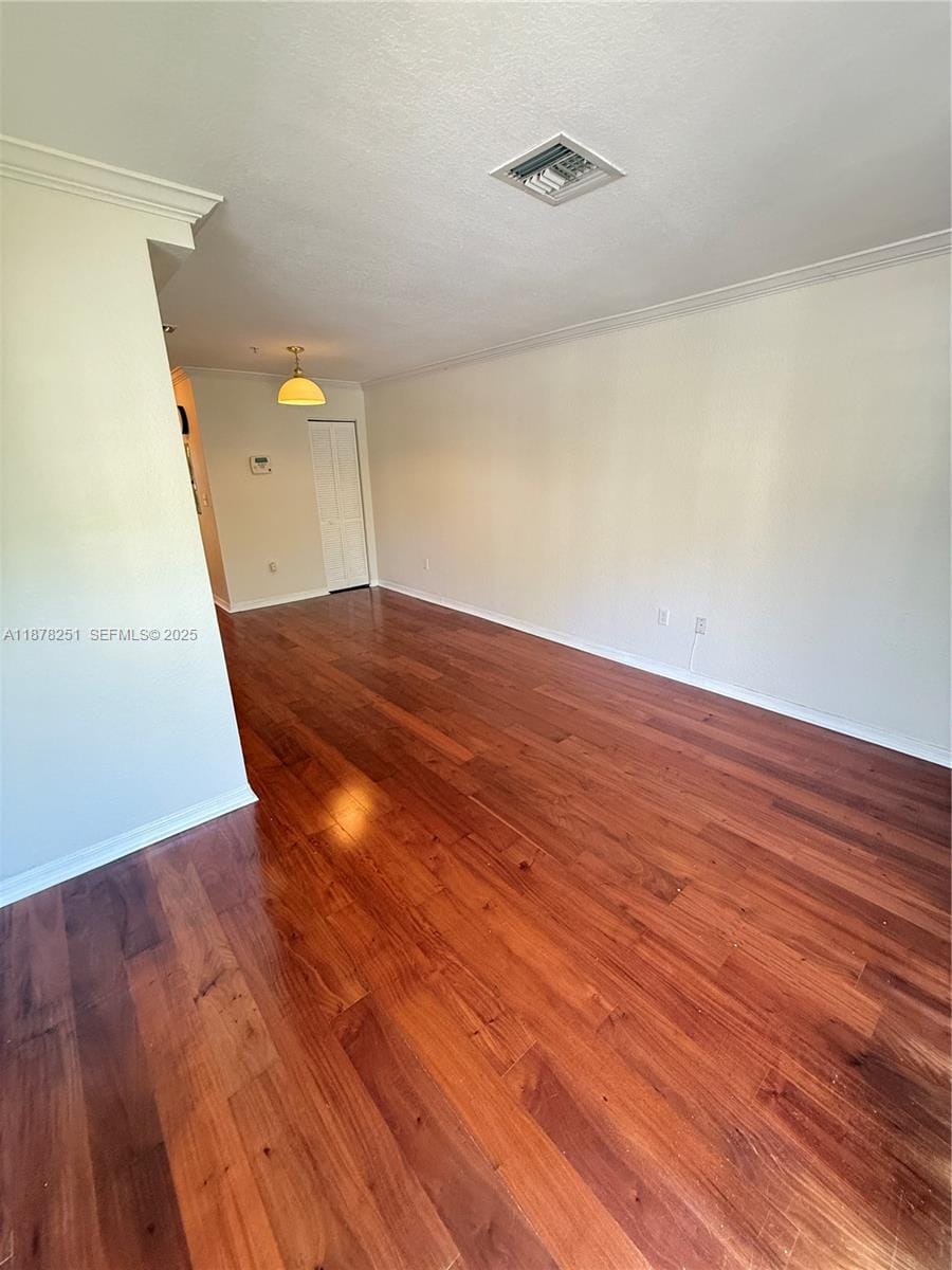 2082 NE 167th Street 2-104, North Miami Beach, FL 33162 photo 5