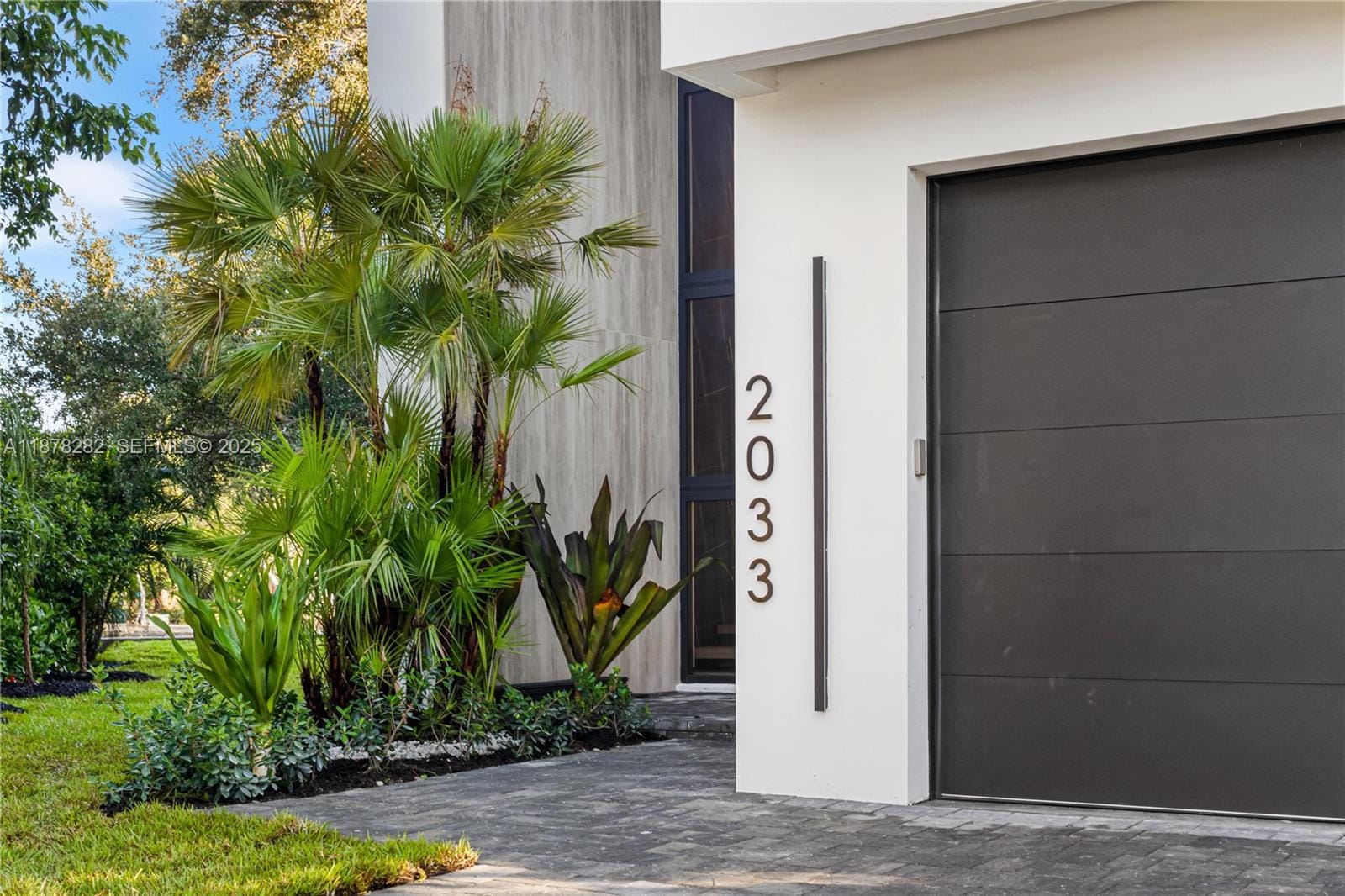 2033 NE 22nd Street, Wilton Manors, FL 33305 photo 3