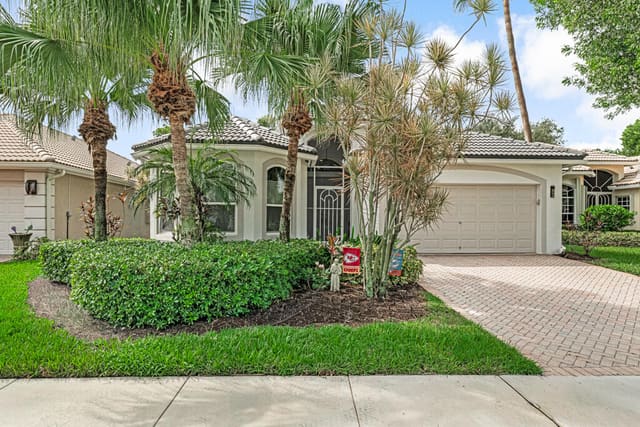 5598 Fountains Drive S, sold in Fountains, Lake Worth, FL
