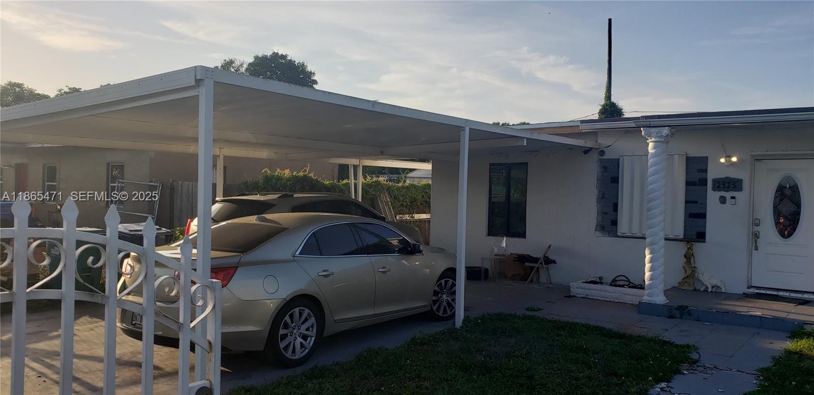 2525 NW 156th Street, Miami Gardens, FL 33054 photo 2