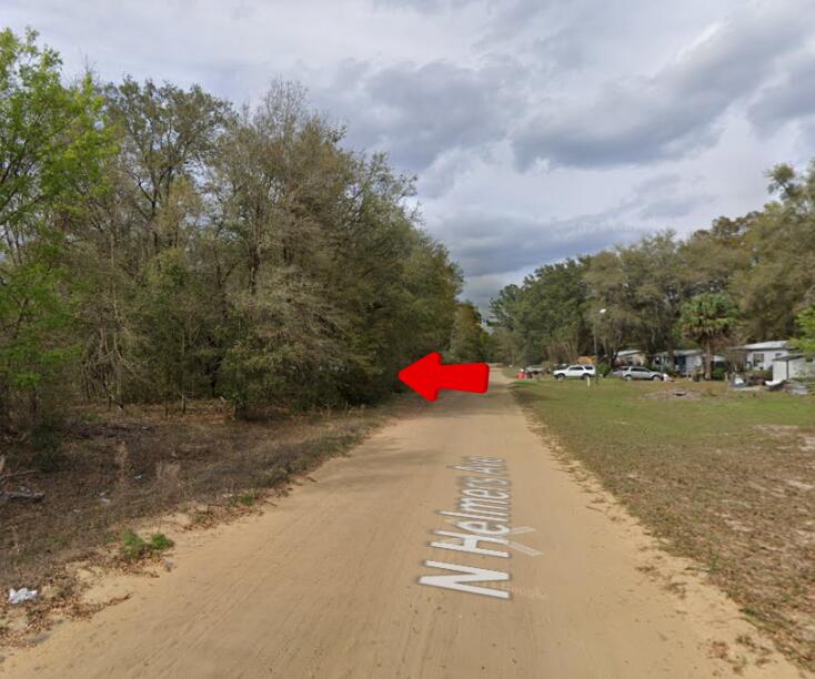 2 N Helmers Avenue, Interlachen, FL 32148, Interlachen