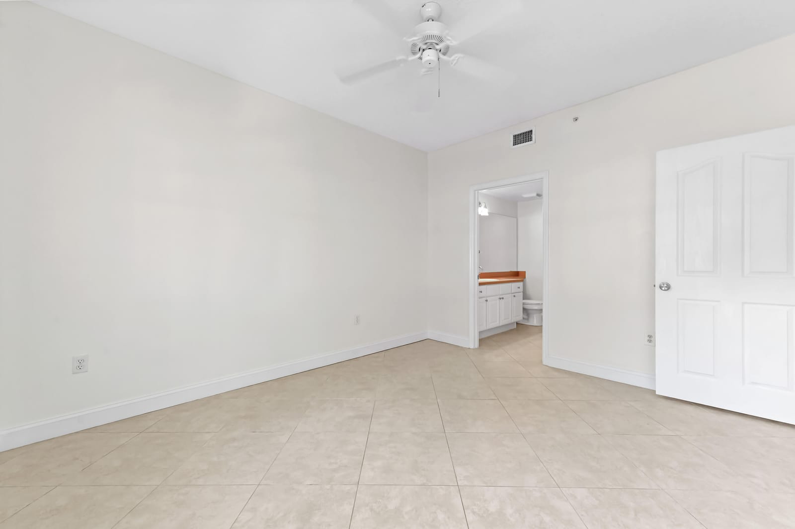 2038 Alta Meadows Lane 1512, Delray Beach, FL 33444 photo 18