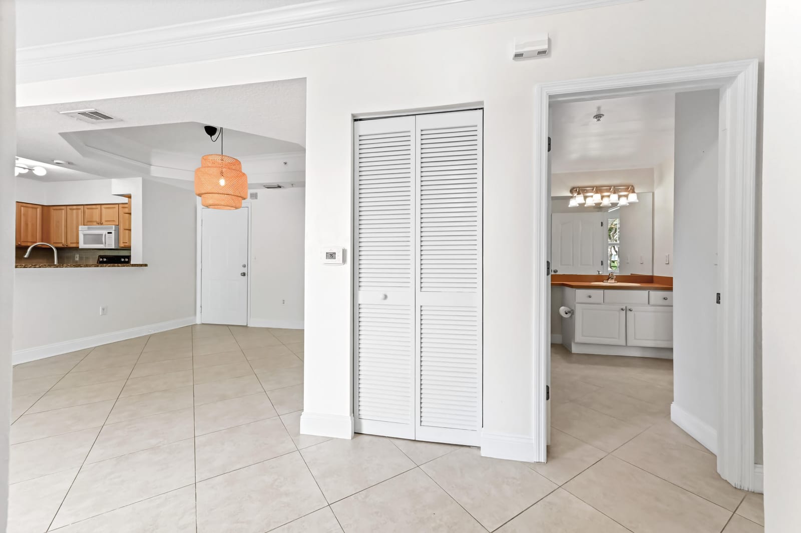 2038 Alta Meadows Lane 1512 — photo 3