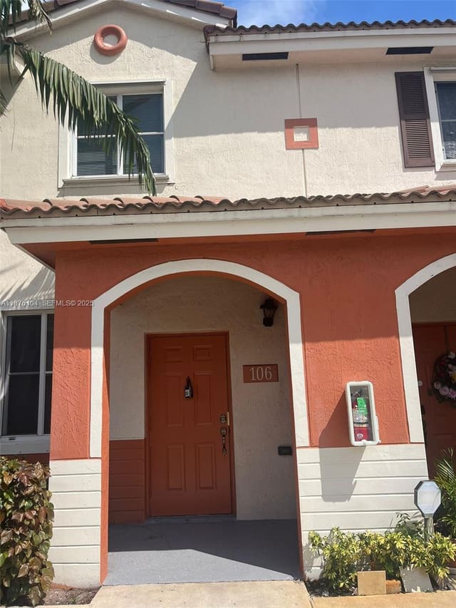 17349 NW 7th Avenue 1006, sold in Solabella Condo, Miami Gardens, FL