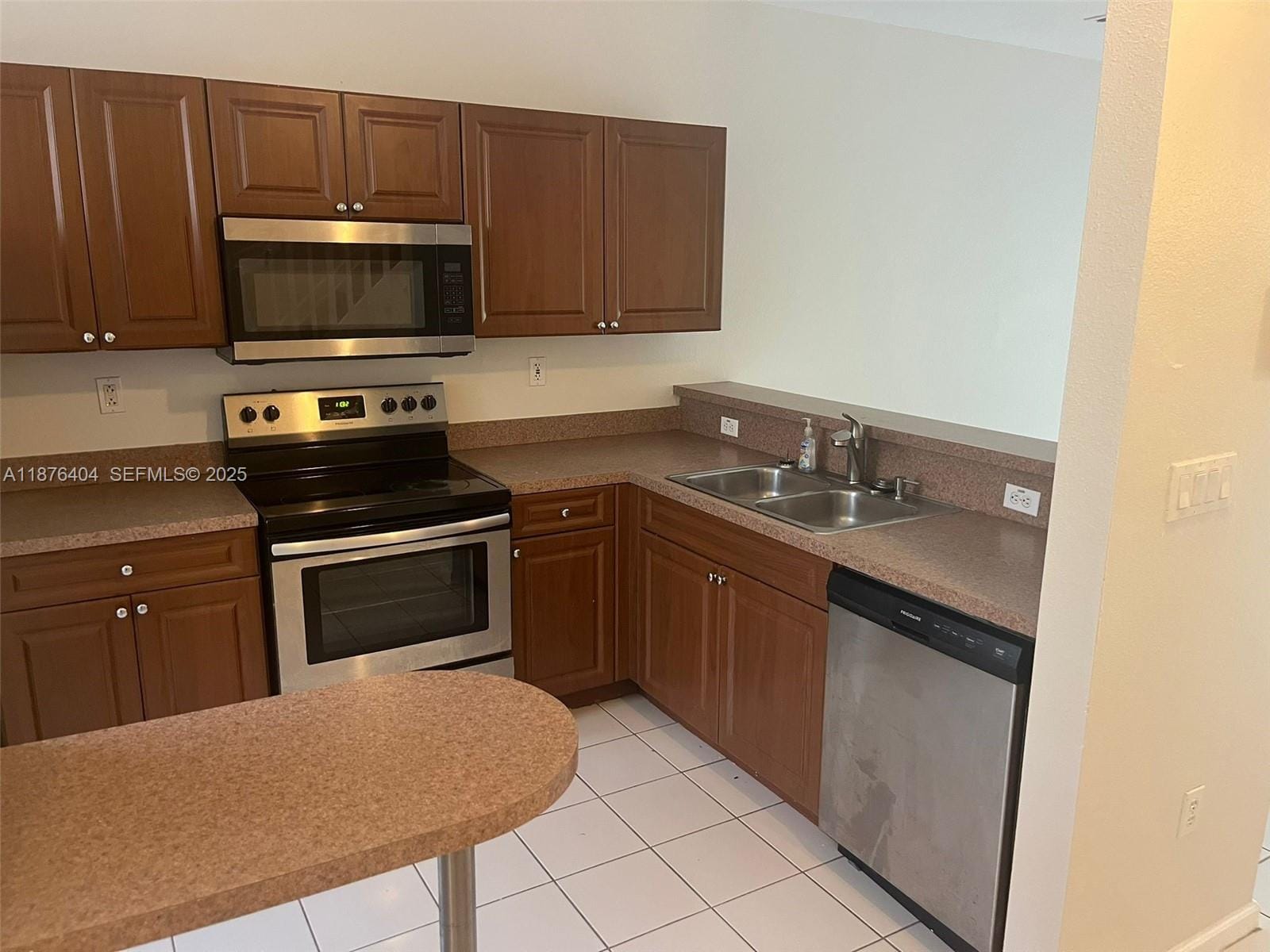17349 NW 7th Avenue 1006, Miami Gardens, FL 33169 photo 7