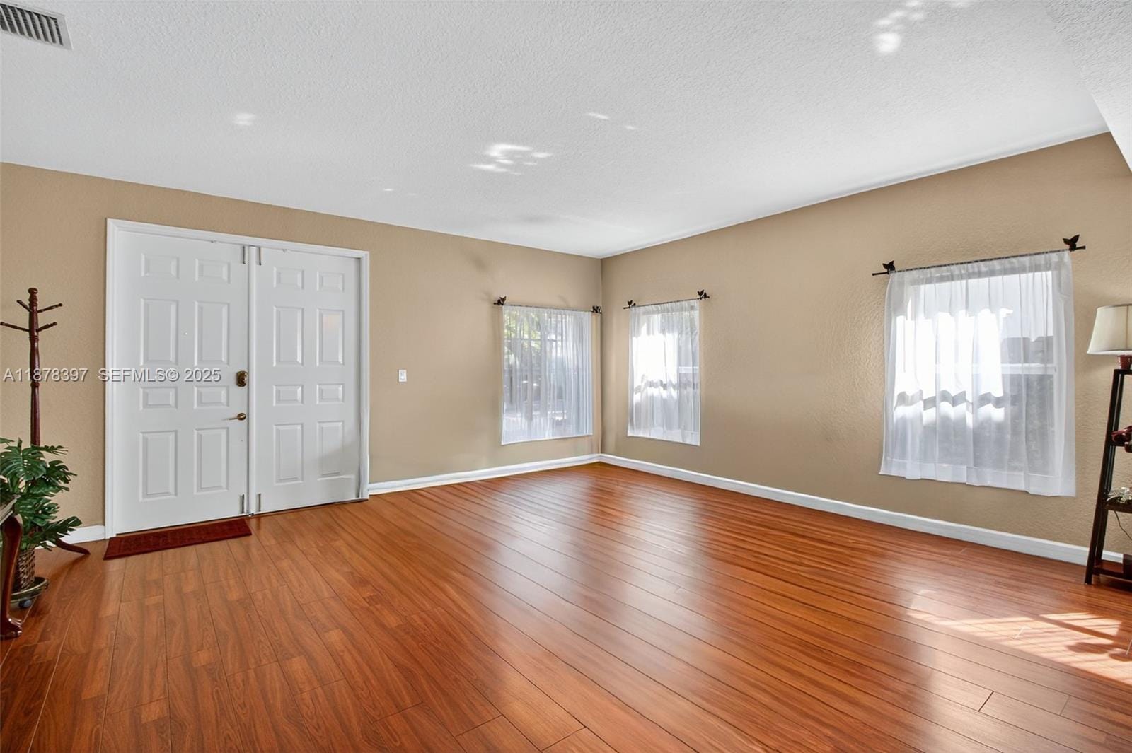 11294 NW 66 Street — photo 6