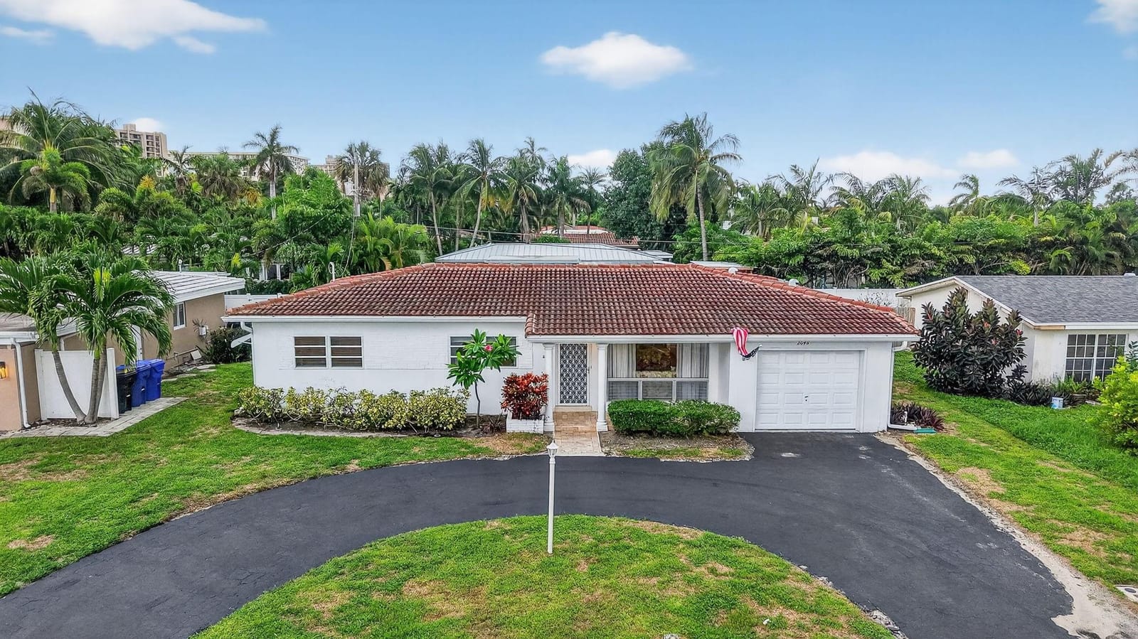 2048 Coco Palm Place, Lauderdale-By-The-Sea, FL 33062
