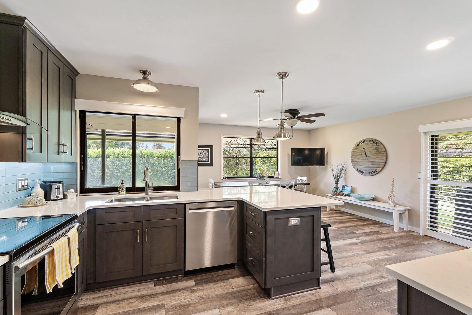 10690 SE Jupiter Narrows Drive, Hobe Sound, FL 33455 photo 15