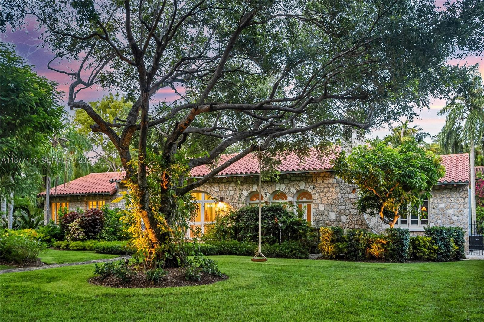 3903 Granada Boulevard, Coral Gables, FL 33134 photo 2