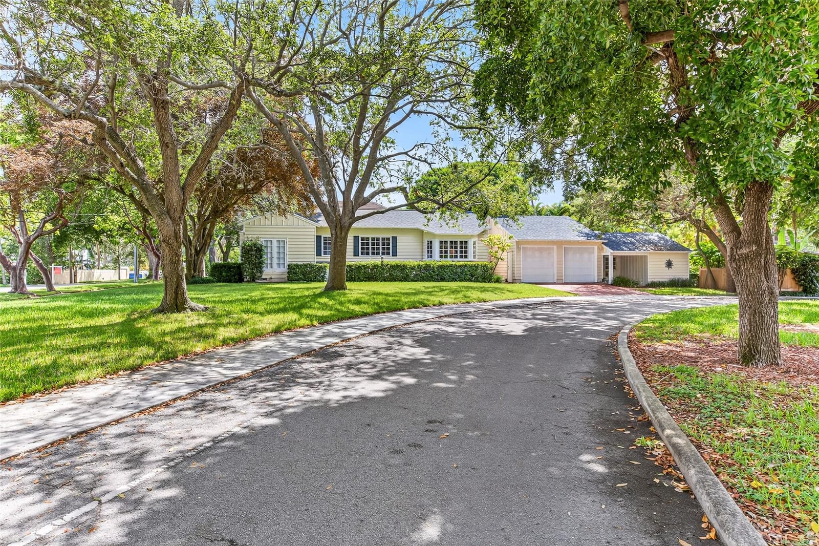 1017 SE 13th Terrace, Fort Lauderdale, FL 33316 photo 9