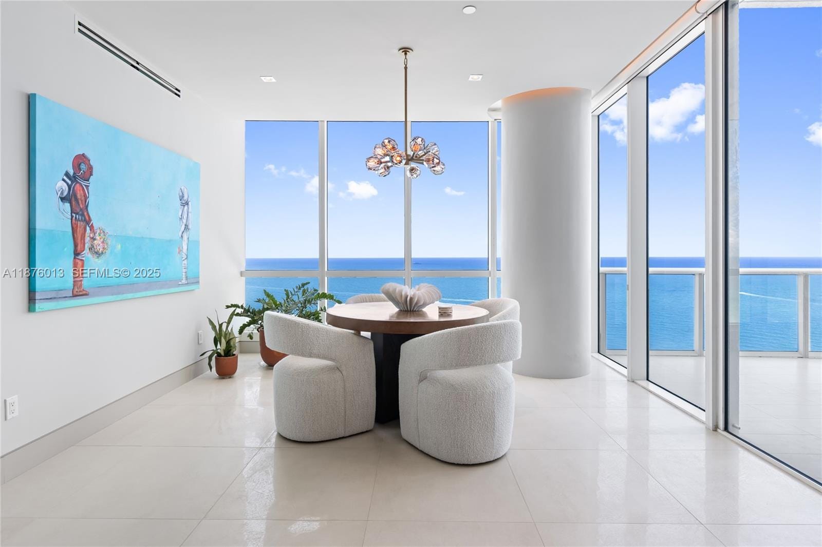 100 S Pointe Drive 3605, Miami Beach, FL 33139 photo 2