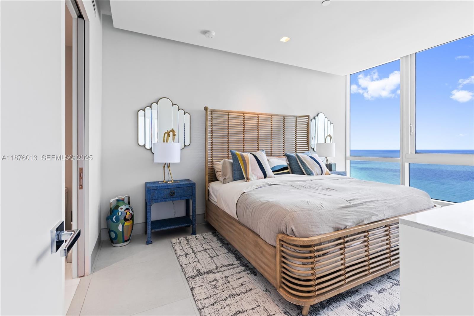 100 S Pointe Drive 3605, Miami Beach, FL 33139 photo 12